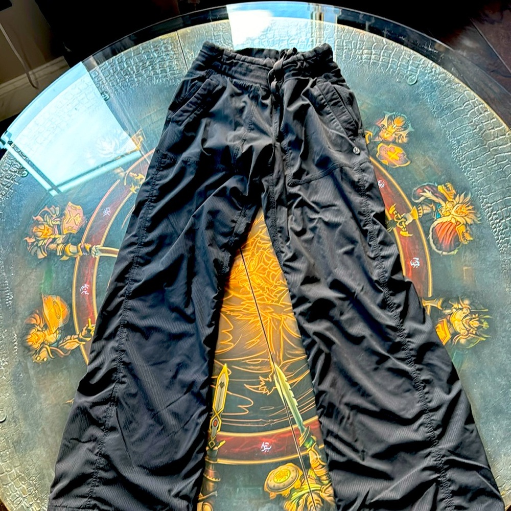 Lululemon Dance studio Pants ! Lined !⭐️